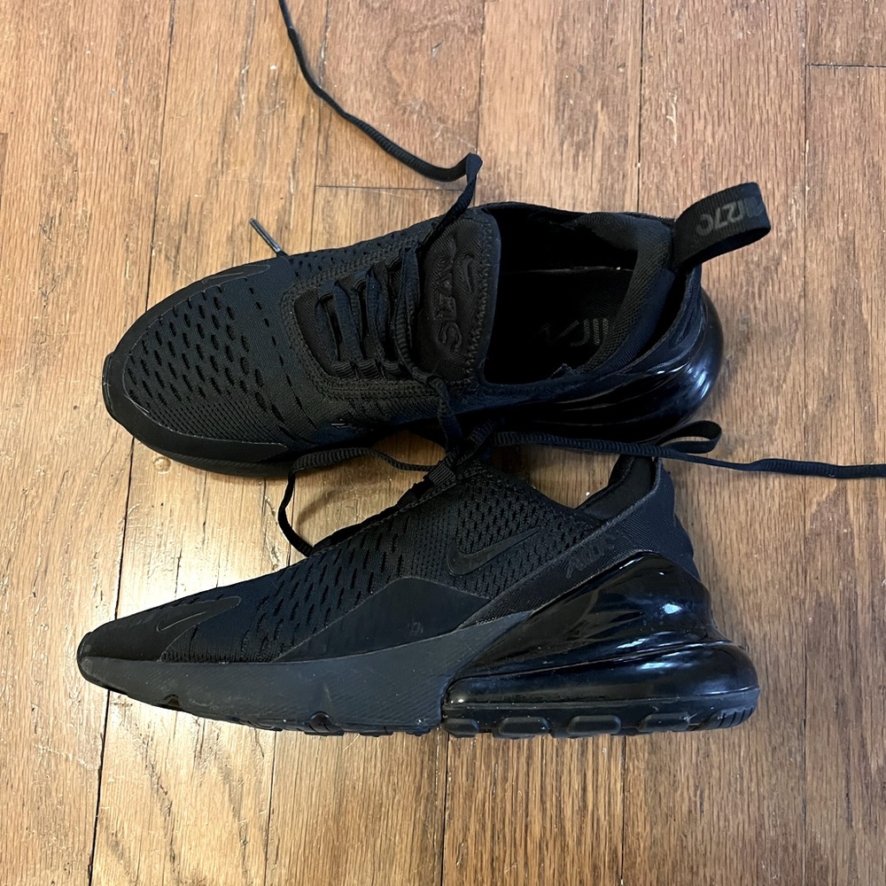 Nike AirMax 270